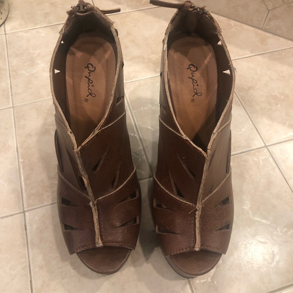 Open toe wedge - Picture 3 of 5